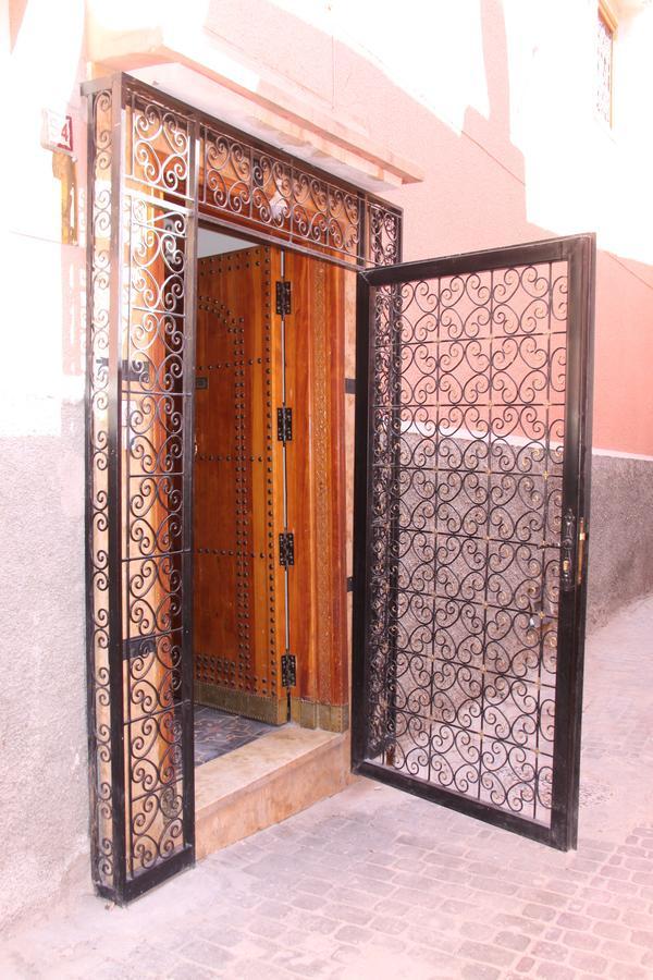 Riad La Porte Des 5 Jardins Marrakesh Ngoại thất bức ảnh