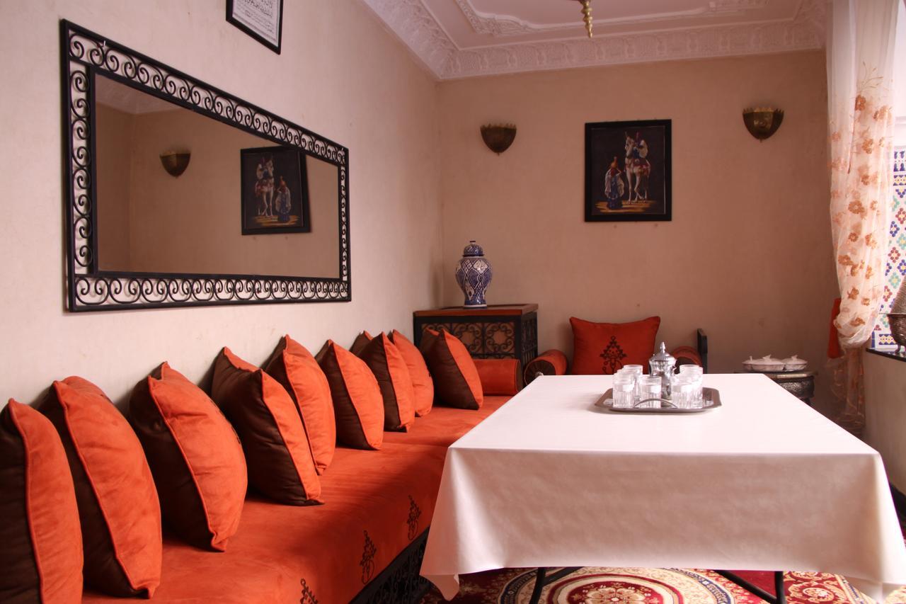 Riad La Porte Des 5 Jardins Marrakesh Ngoại thất bức ảnh